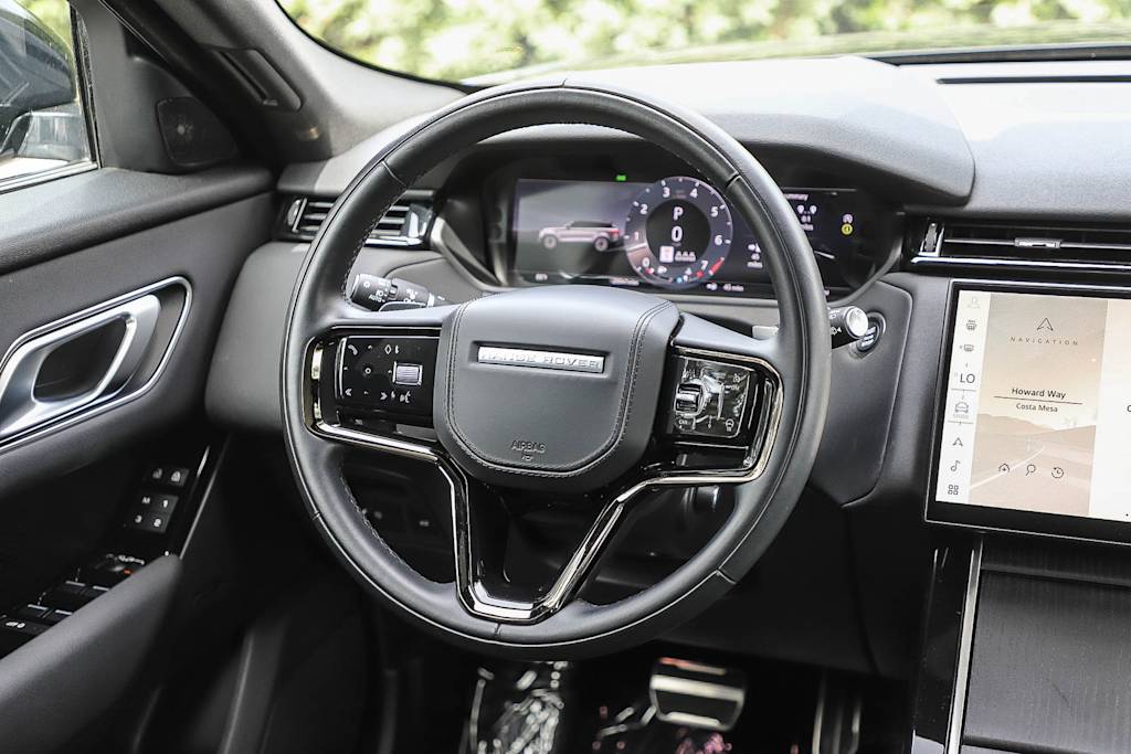 Thumbnail: 2024 Land Rover Range Rover Velar - 2