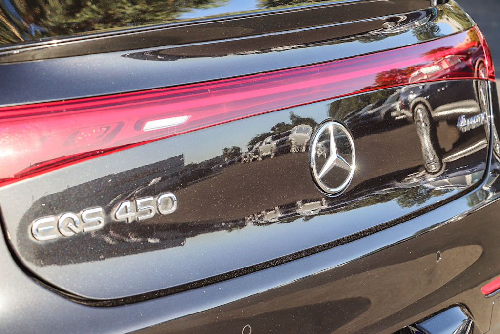 Thumbnail: 2023 Mercedes-Benz EQS - 17