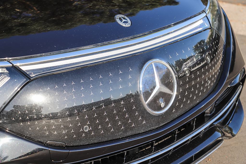 Thumbnail: 2023 Mercedes-Benz EQS - 6