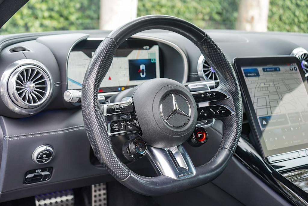 Thumbnail: 2022 Mercedes-Benz SL-Class - 8