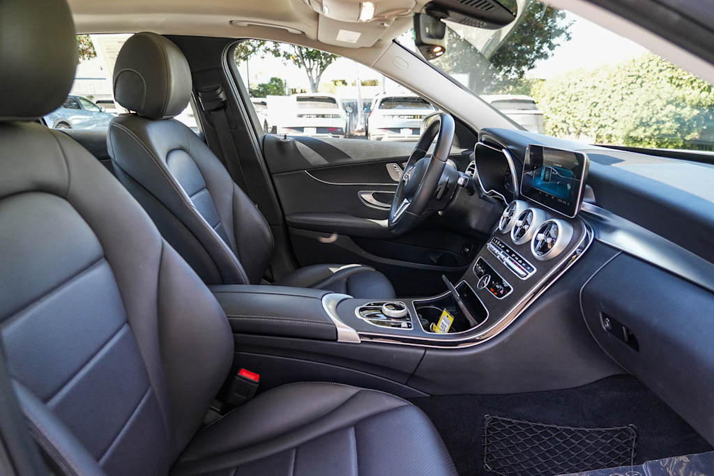 Thumbnail: 2021 Mercedes-Benz C-Class - 10