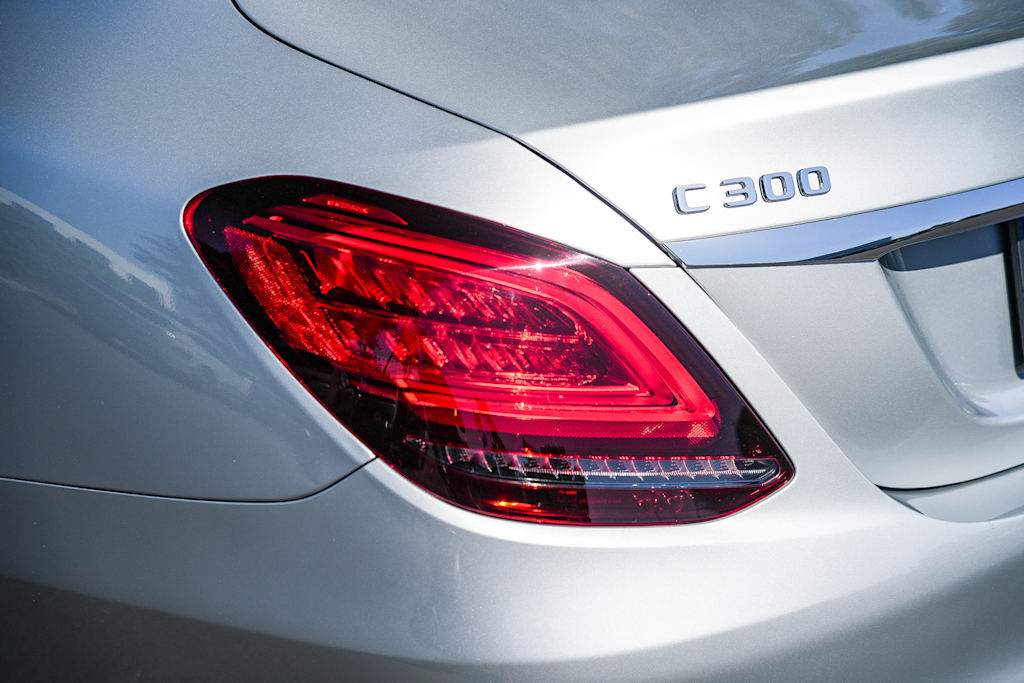 Thumbnail: 2021 Mercedes-Benz C-Class - 19