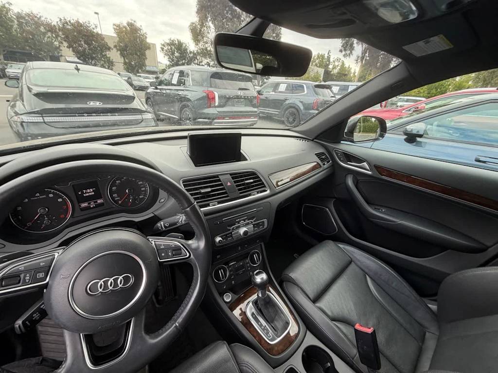 Thumbnail: 2018 Audi Q3 - 2