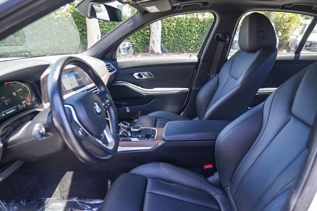 Thumbnail: 2019 BMW 3 Series - 11
