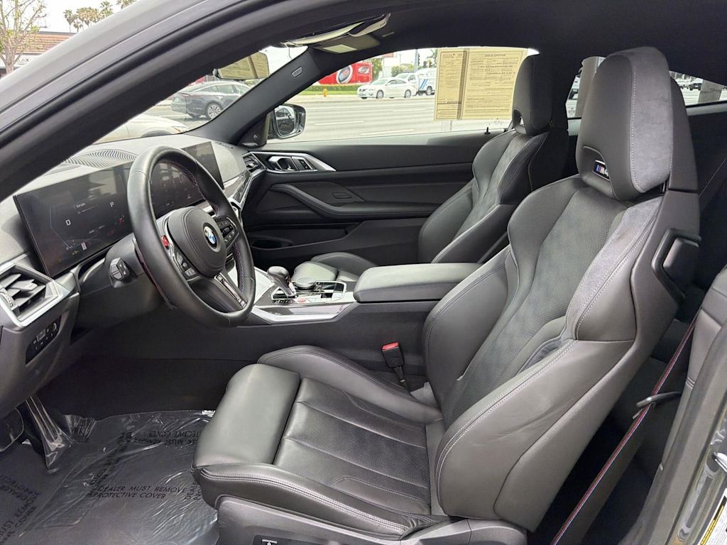 Thumbnail: 2024 BMW M4 - 9