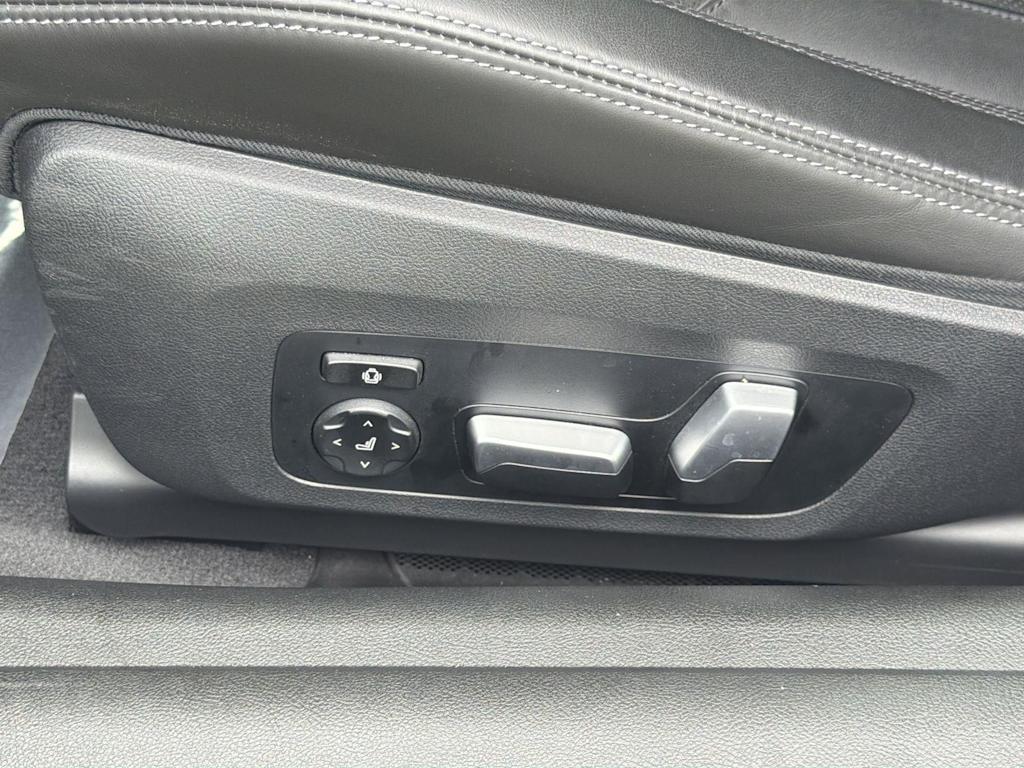 Thumbnail: 2024 BMW M4 - 31