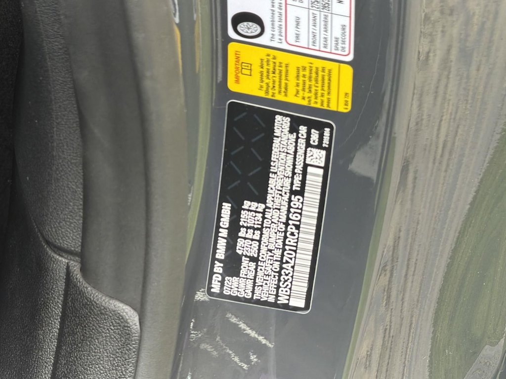 Thumbnail: 2024 BMW M4 - 17