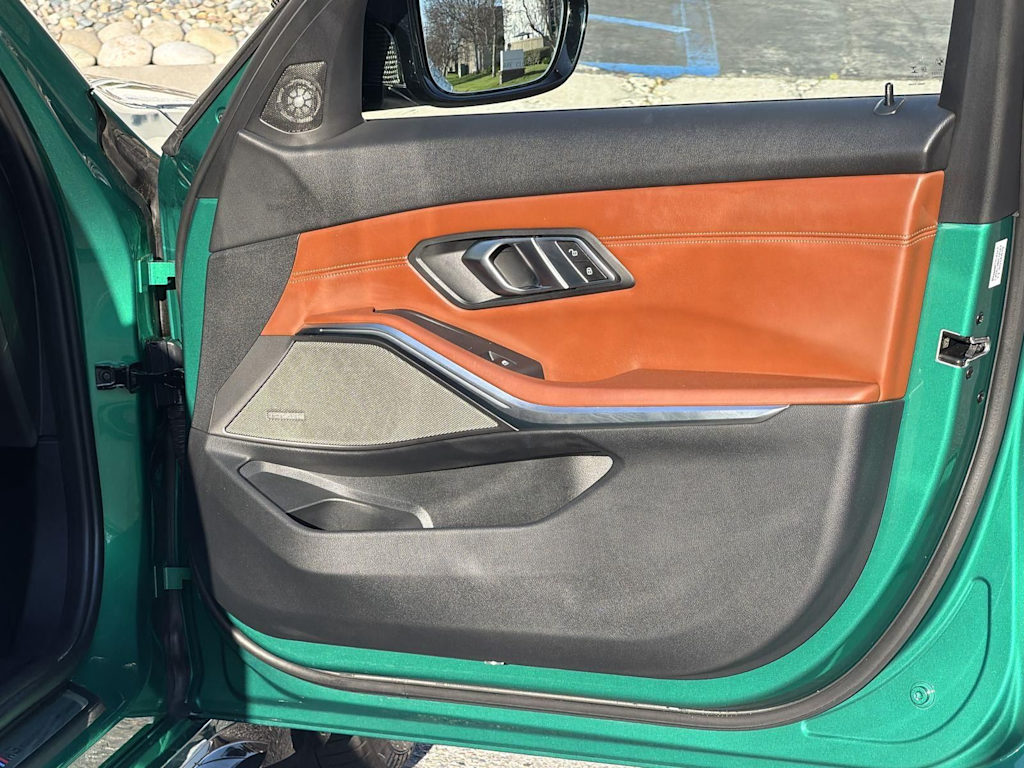 Thumbnail: 2022 BMW M3 - 35