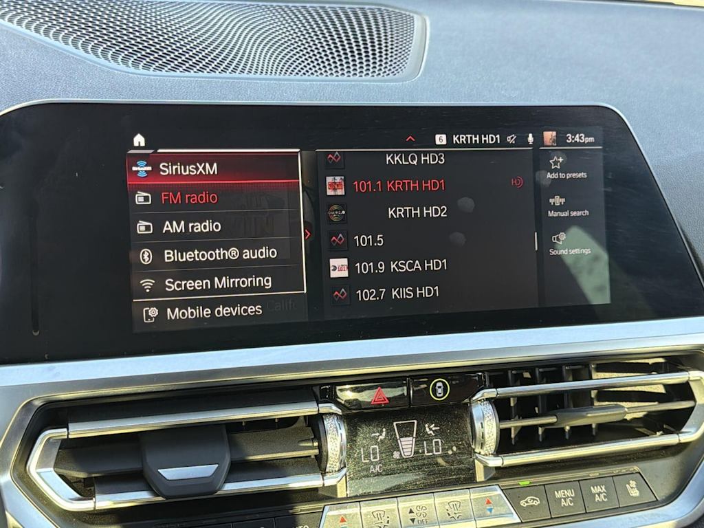 Thumbnail: 2022 BMW M3 - 26