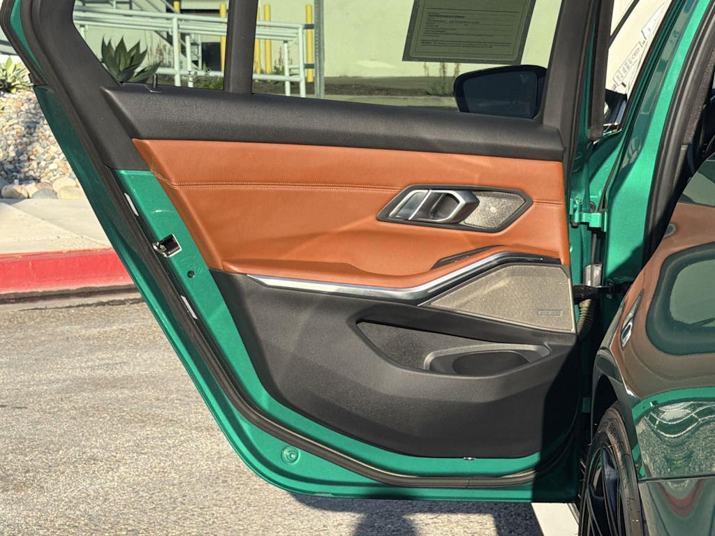 Thumbnail: 2022 BMW M3 - 31