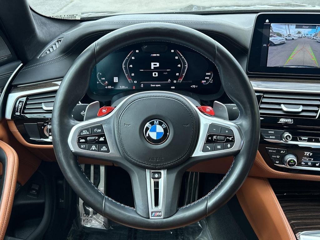 Thumbnail: 2023 BMW M5 - 9