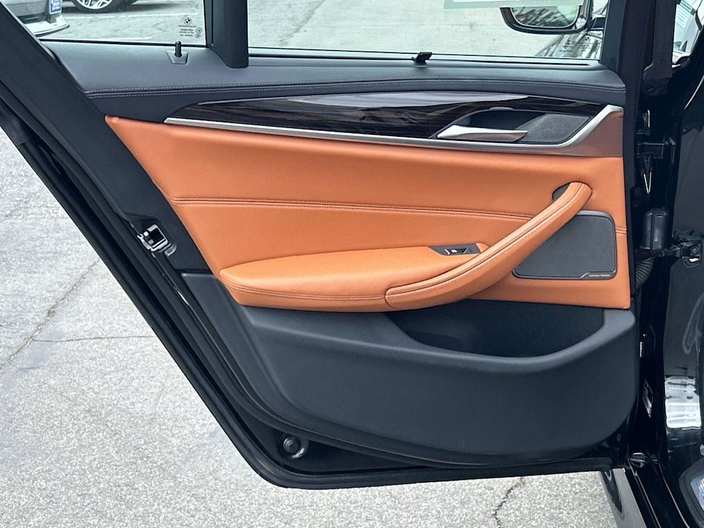 Thumbnail: 2023 BMW M5 - 34