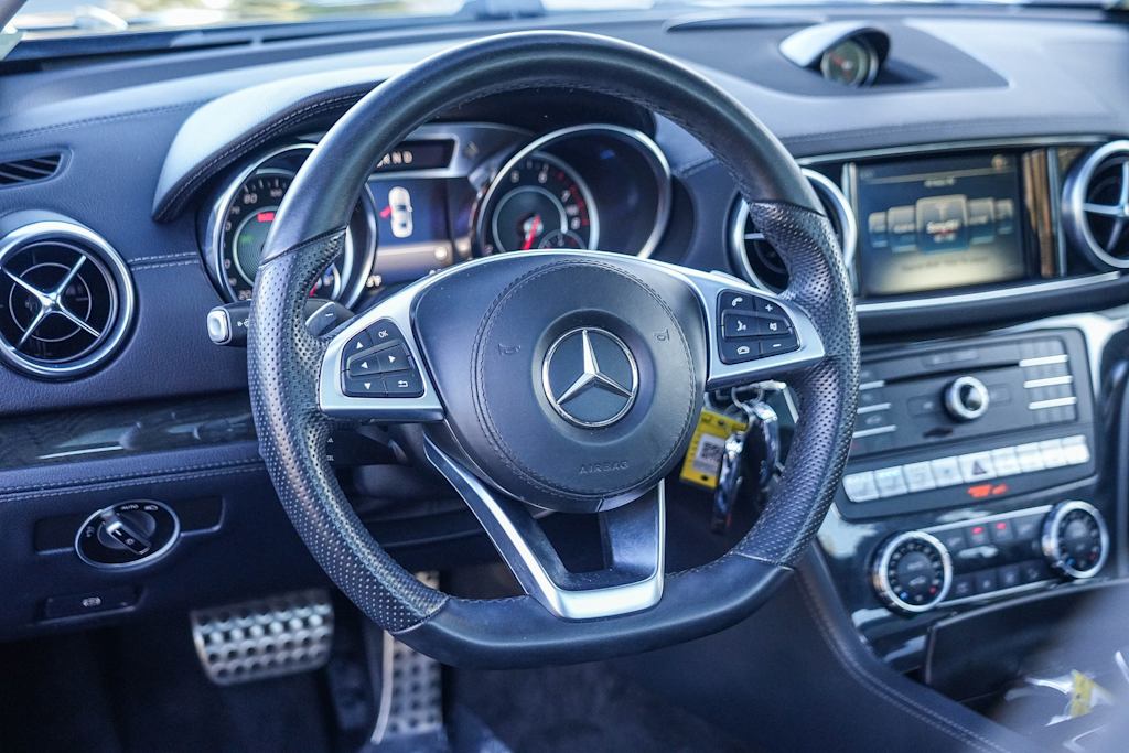 Thumbnail: 2019 Mercedes-Benz SL-Class - 9