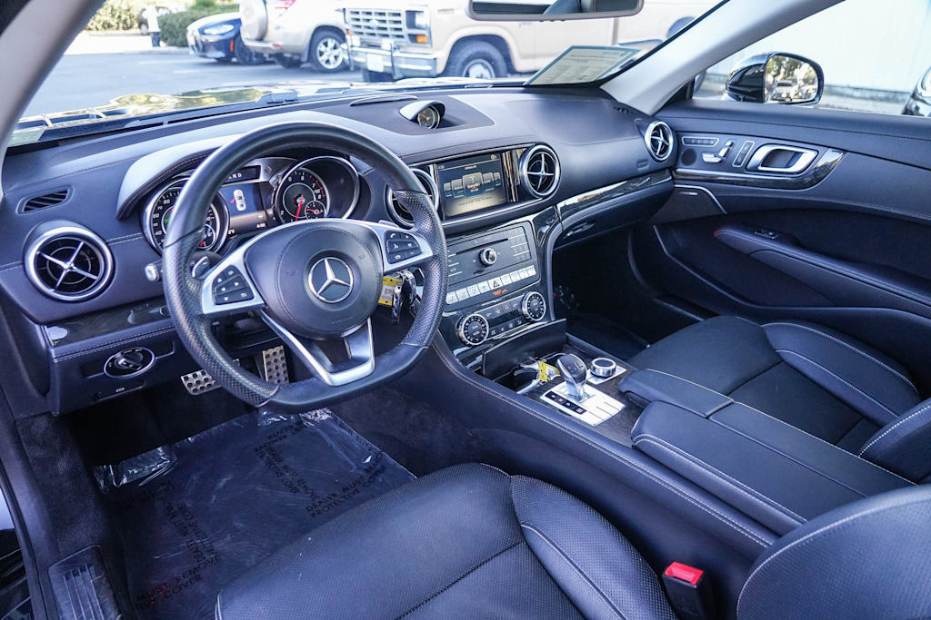 Thumbnail: 2019 Mercedes-Benz SL-Class - 2