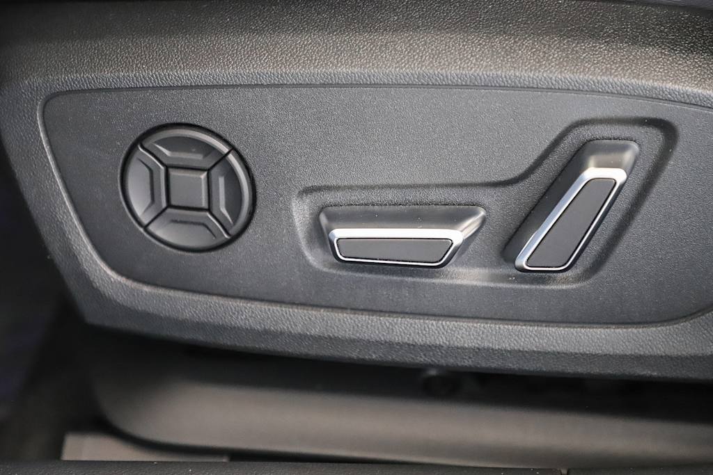 Thumbnail: 2021 Audi RS 7 - 30