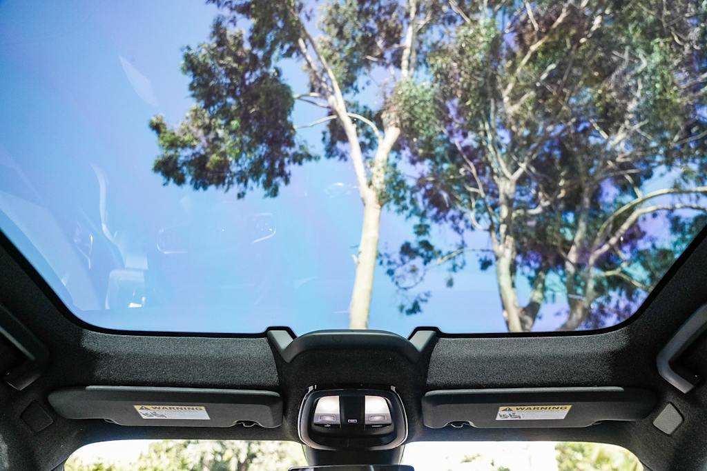 Thumbnail: 2023 Polestar 2 - 16