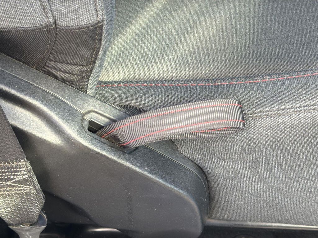 Thumbnail: 2024 Jeep Wrangler - 36