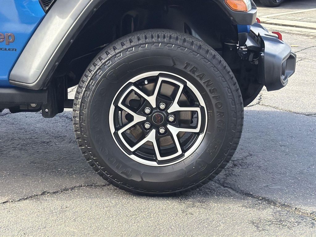 Thumbnail: 2024 Jeep Wrangler - 7