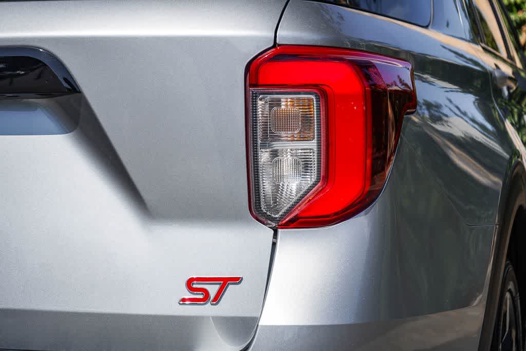 Thumbnail: 2022 Ford Explorer - 19