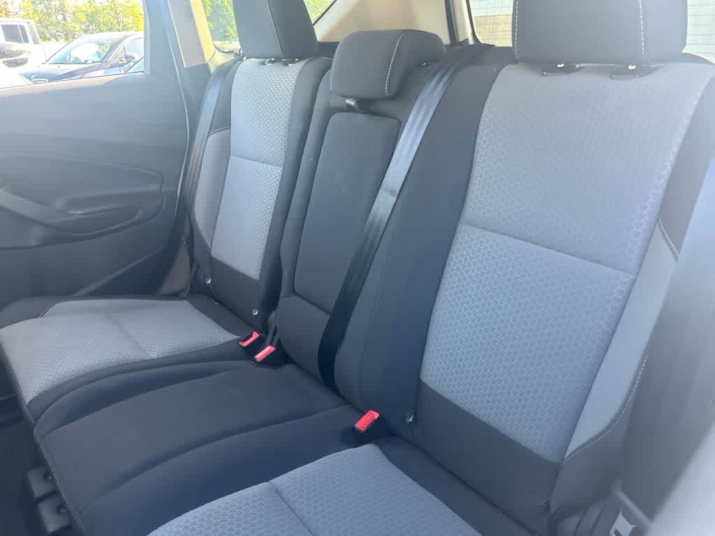 Thumbnail: 2019 Ford Escape - 5