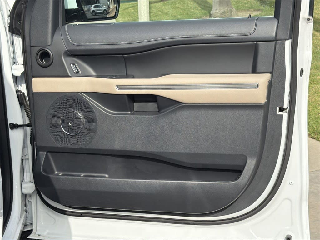 Thumbnail: 2023 Ford Expedition MAX - 38