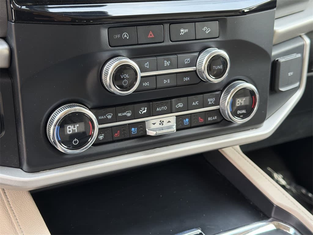 Thumbnail: 2023 Ford Expedition MAX - 25