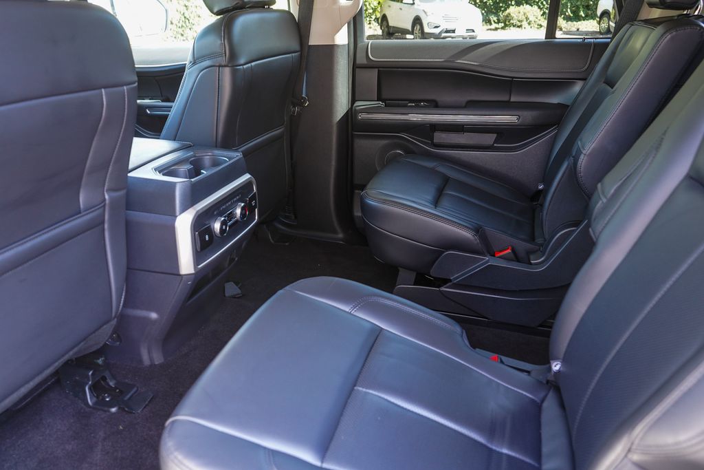 Thumbnail: 2023 Ford Expedition - 12