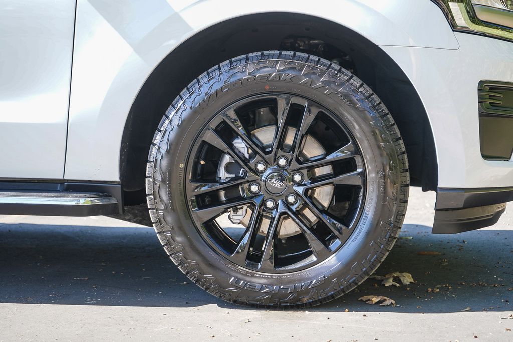 Thumbnail: 2023 Ford Expedition - 22