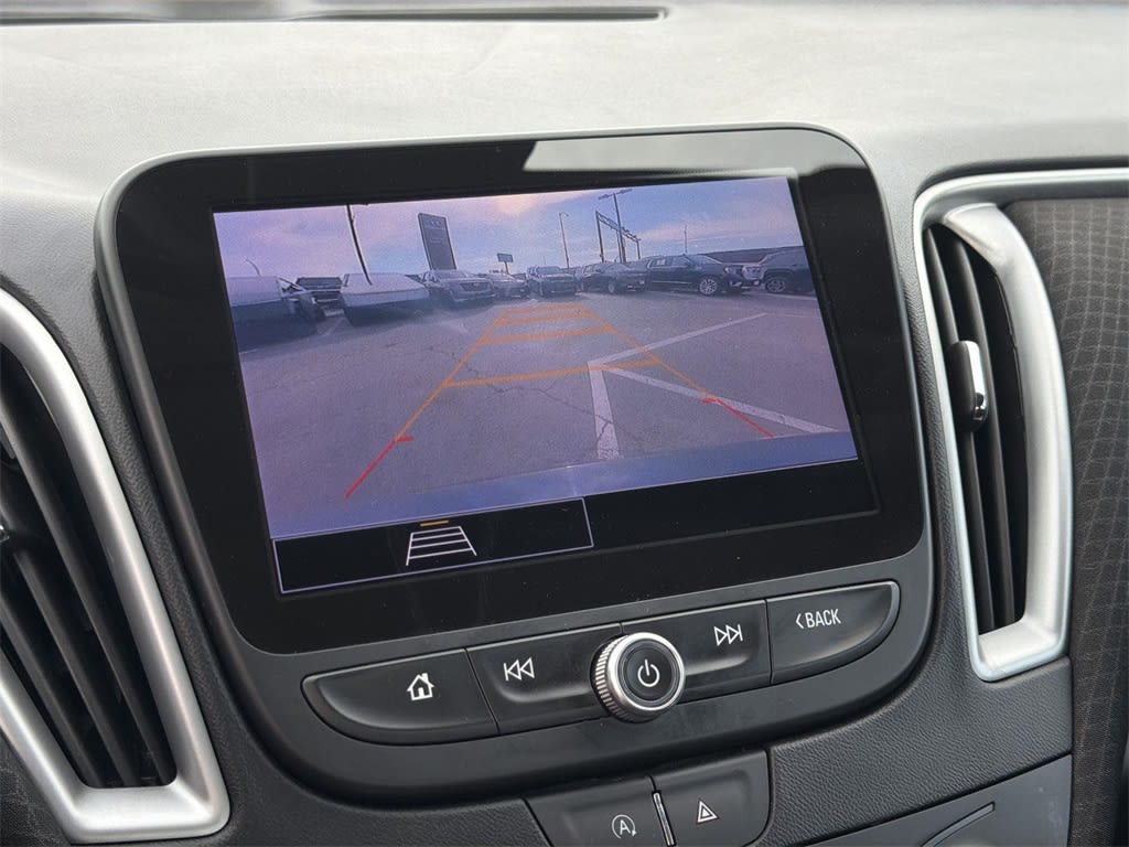 Thumbnail: 2023 Chevrolet Malibu - 26