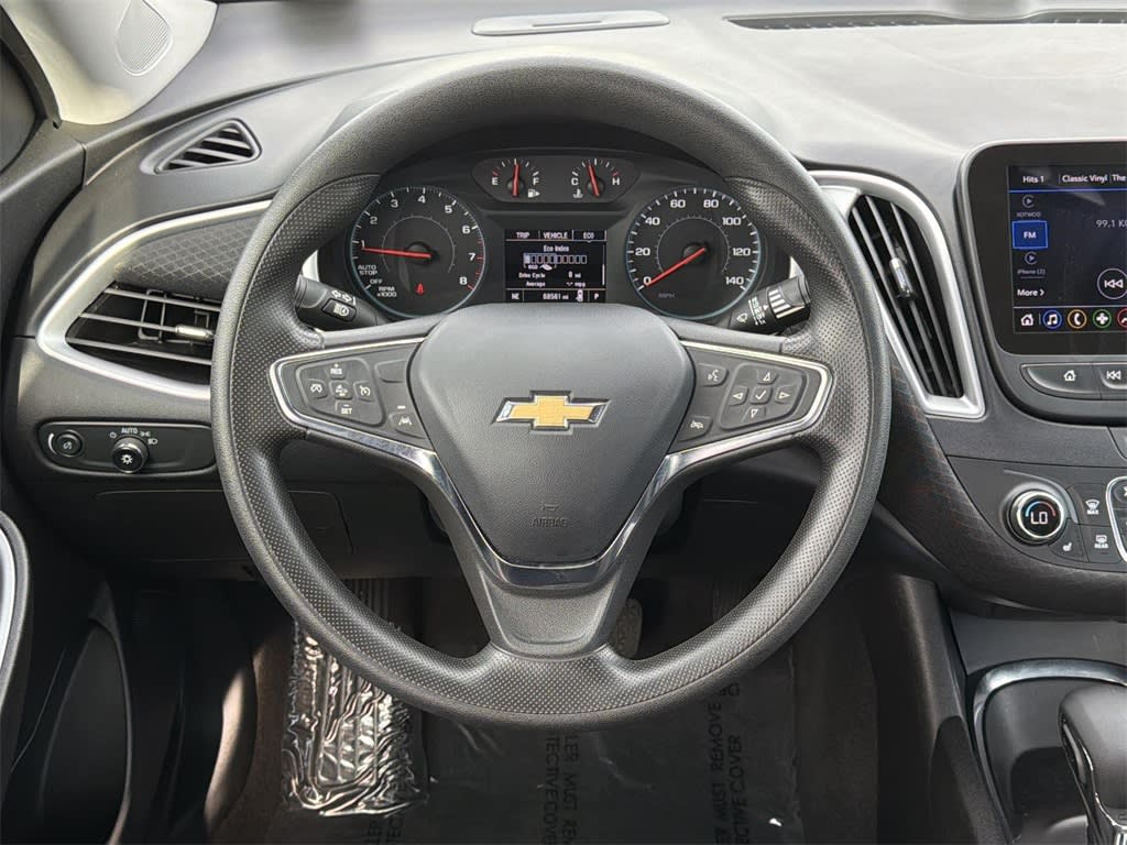 Thumbnail: 2023 Chevrolet Malibu - 9