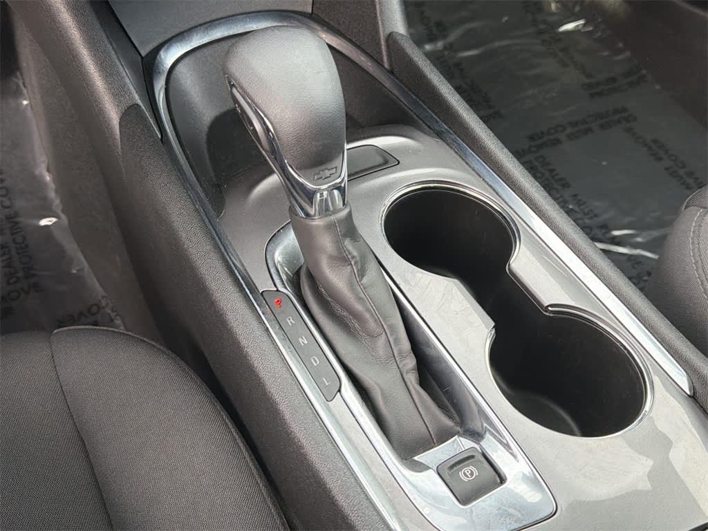 Thumbnail: 2023 Chevrolet Malibu - 15