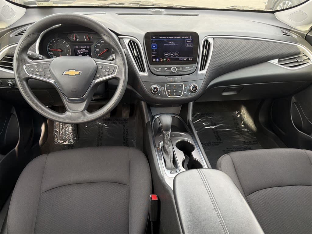 Thumbnail: 2023 Chevrolet Malibu - 2
