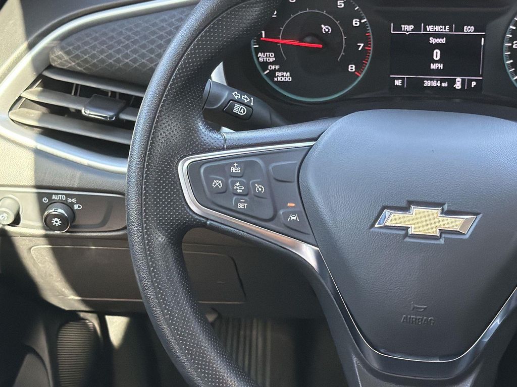Thumbnail: 2024 Chevrolet Malibu - 24