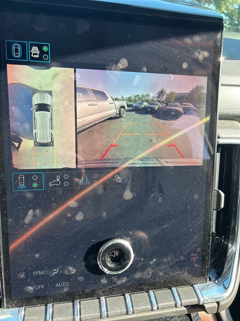 Thumbnail: 2025 GMC Yukon - 6