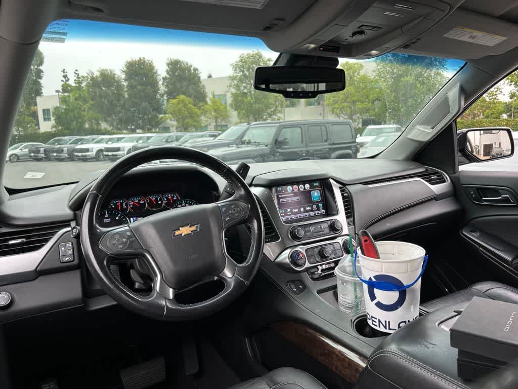 Thumbnail: 2019 Chevrolet Tahoe - 2