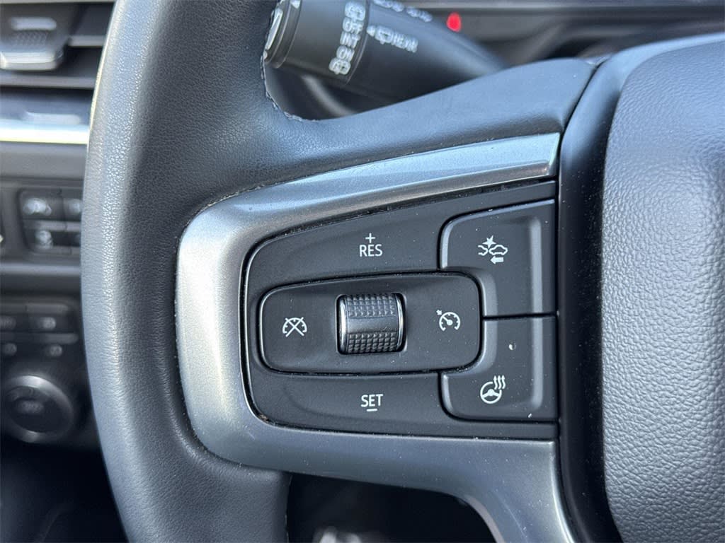 Thumbnail: 2023 Chevrolet Suburban - 23