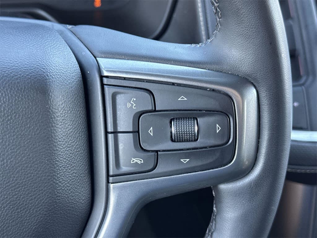 Thumbnail: 2023 Chevrolet Suburban - 24