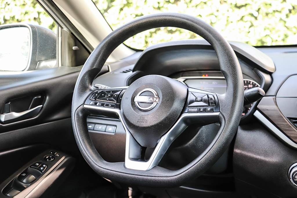 Thumbnail: 2024 Nissan Altima - 8