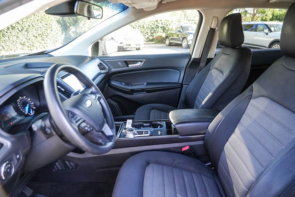 Thumbnail: 2020 Ford Edge - 11