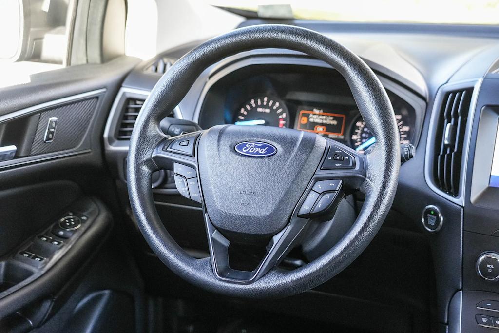 Thumbnail: 2020 Ford Edge - 9