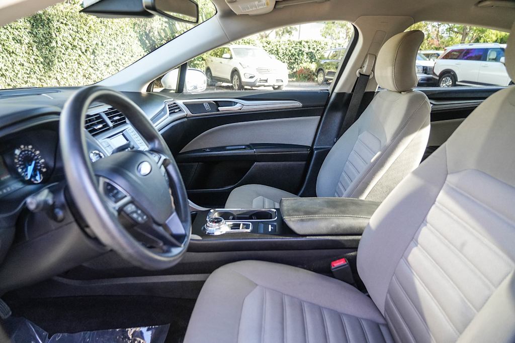 Thumbnail: 2019 Ford Fusion - 11