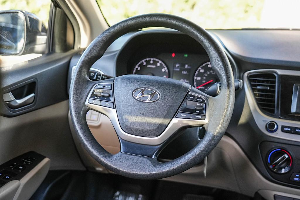 Thumbnail: 2019 Hyundai Accent - 9