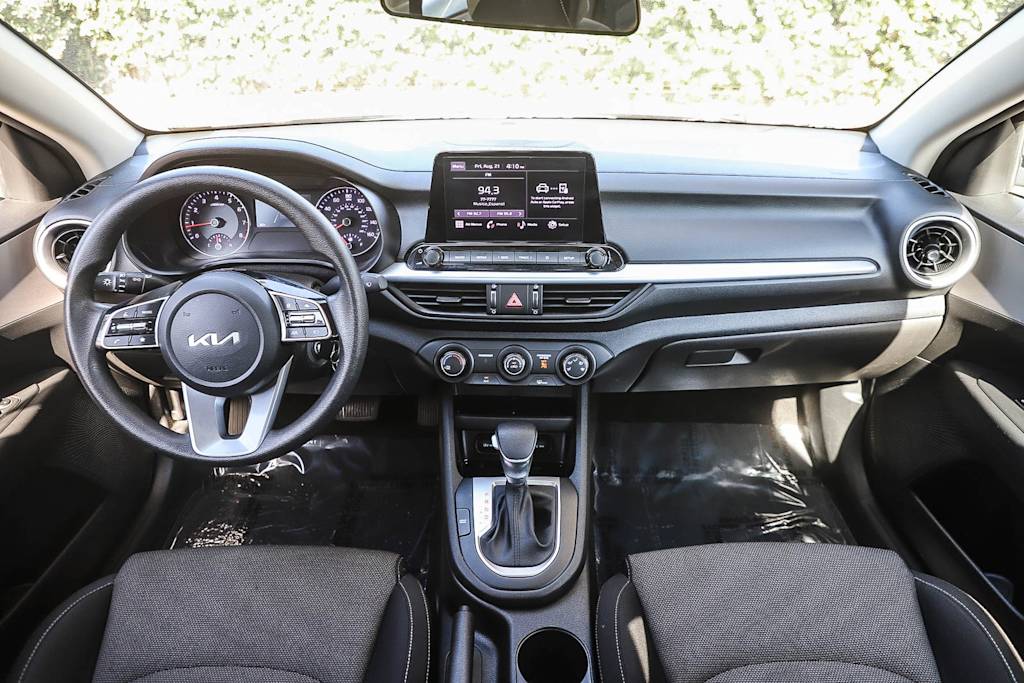 Thumbnail: 2023 Kia Forte - 2