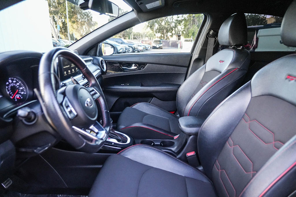 Thumbnail: 2021 Kia Forte - 11