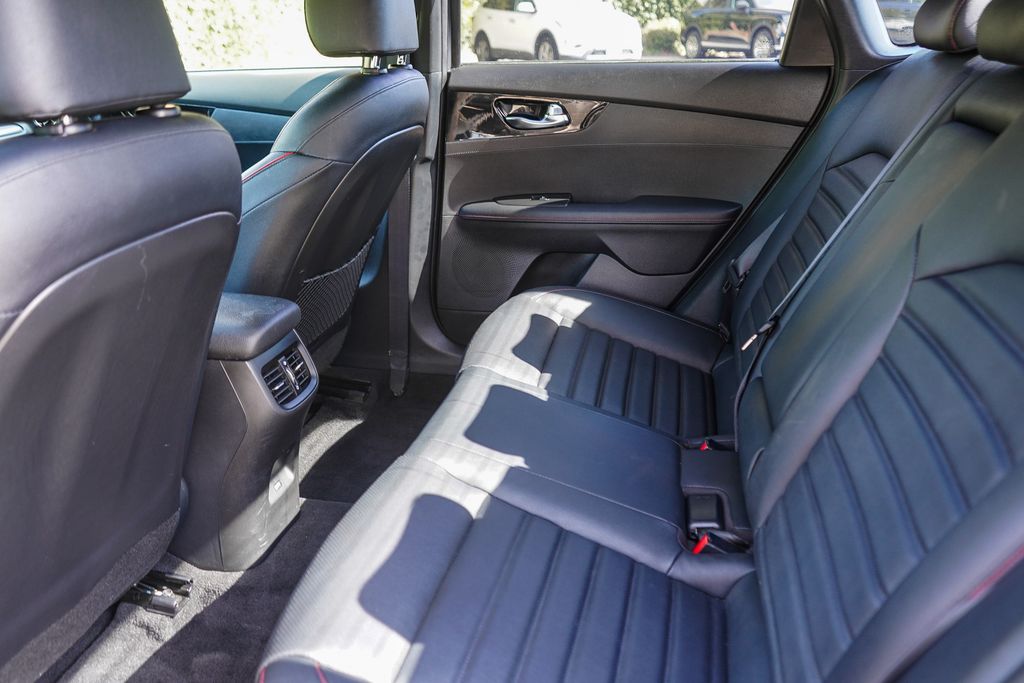 Thumbnail: 2023 Kia Forte - 12