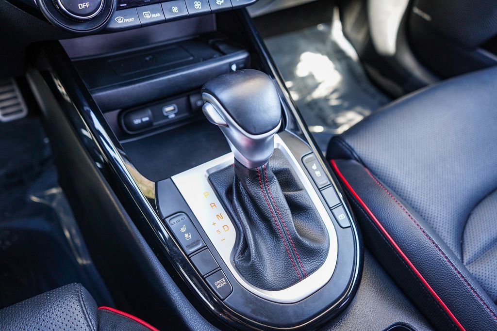 Thumbnail: 2023 Kia Forte - 28