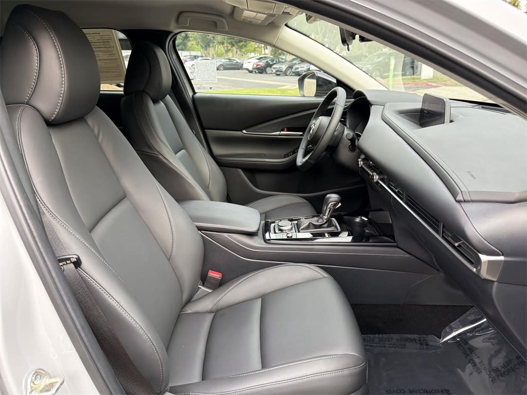 Thumbnail: 2025 Mazda CX-30 - 36