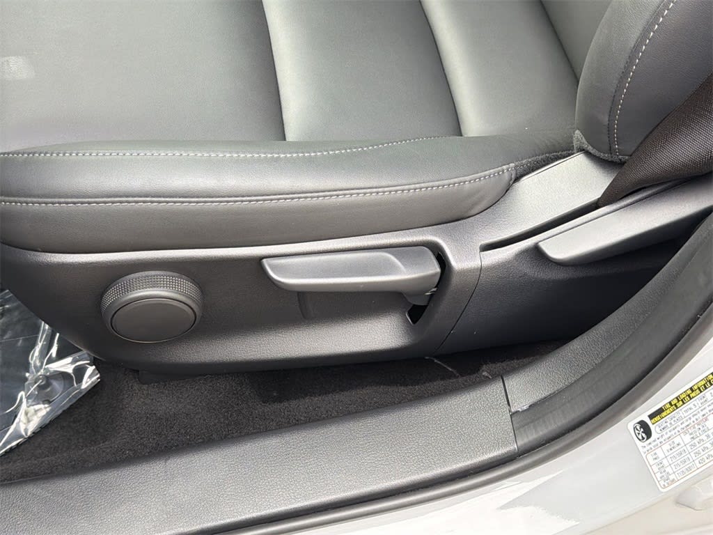 Thumbnail: 2025 Mazda CX-30 - 31