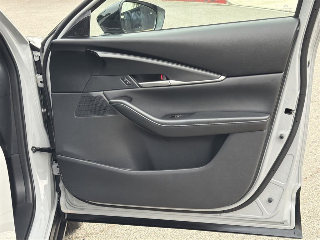 Thumbnail: 2025 Mazda CX-30 - 35