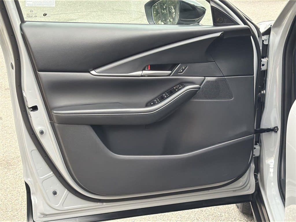 Thumbnail: 2025 Mazda CX-30 - 29